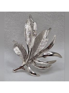 Vintage Silver-Tone Leaf Brooch Brushed & Polished 2” Pin